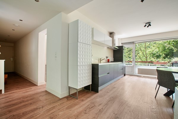Medium property photo - Van Nijenrodeweg 511, 1082 HP Amsterdam